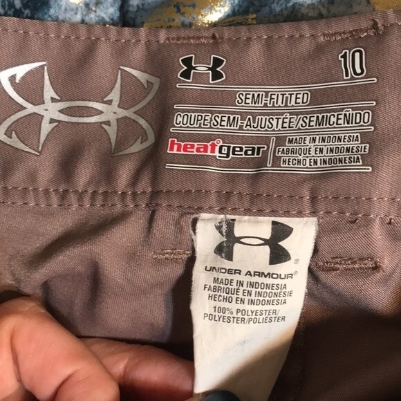 Under Armour ladies Convertible Hiking  outdoors  Fishing Pants size 10 - Picture 10 of 10